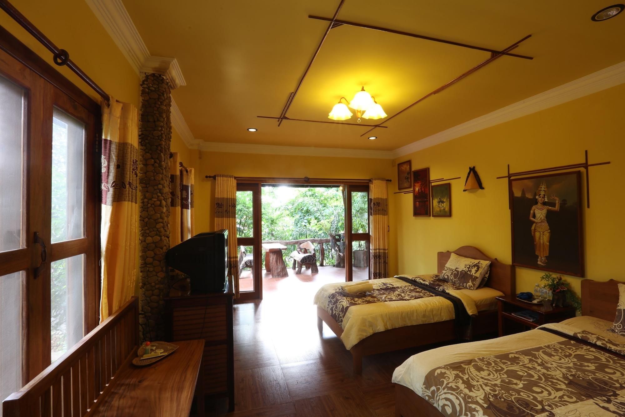 Natural Bungalows Restaurant And Bar Kampot Εξωτερικό φωτογραφία