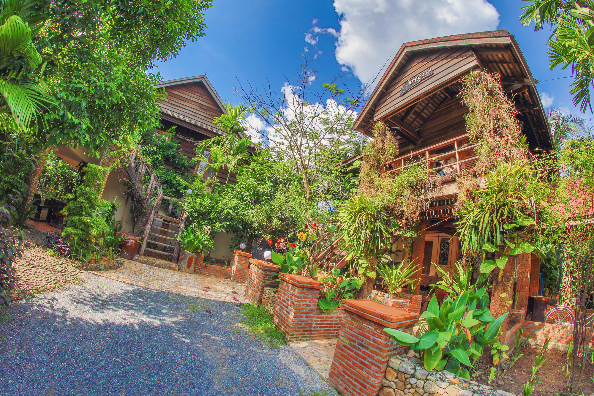 Natural Bungalows Restaurant And Bar Kampot Εξωτερικό φωτογραφία